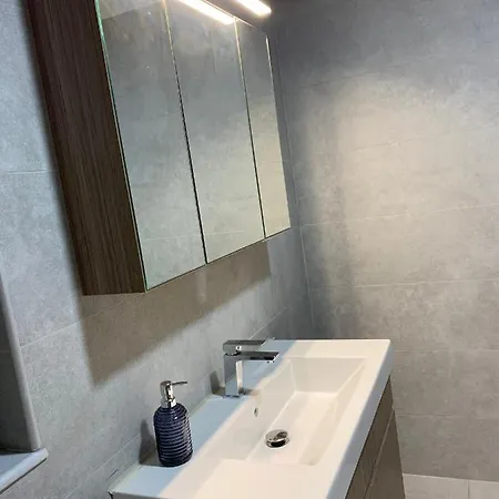 Zonapartments B Sea View- Center Апартаменты Ханья