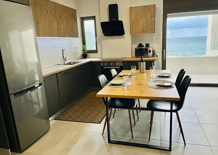 Zonapartments B Sea View- Center *